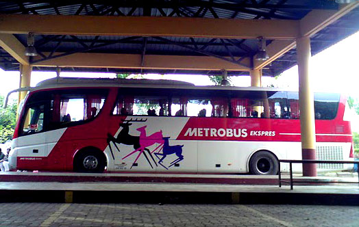bus from KL to Melaka